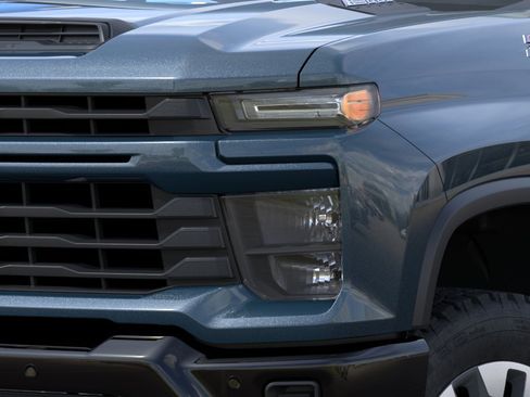 New 2026 Chevrolet Silverado 2500 Custom w/ Custom Value Package AWD/4WD image 10