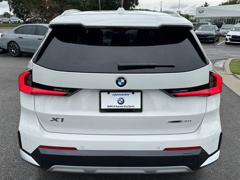 New 2026 BMW X1 xDrive28i w/ Convenience Package AWD/4WD image 9