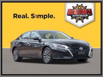 Used 2024 Nissan Altima 2.5 SV