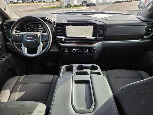 Used 2022 GMC Sierra 1500 Elevation w/ X31 Off-Road Package image 29