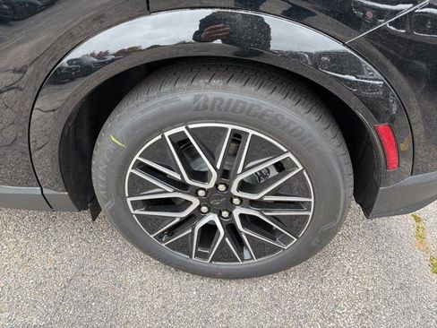 New 2025 Ford Mustang Mach-E Premium image 6