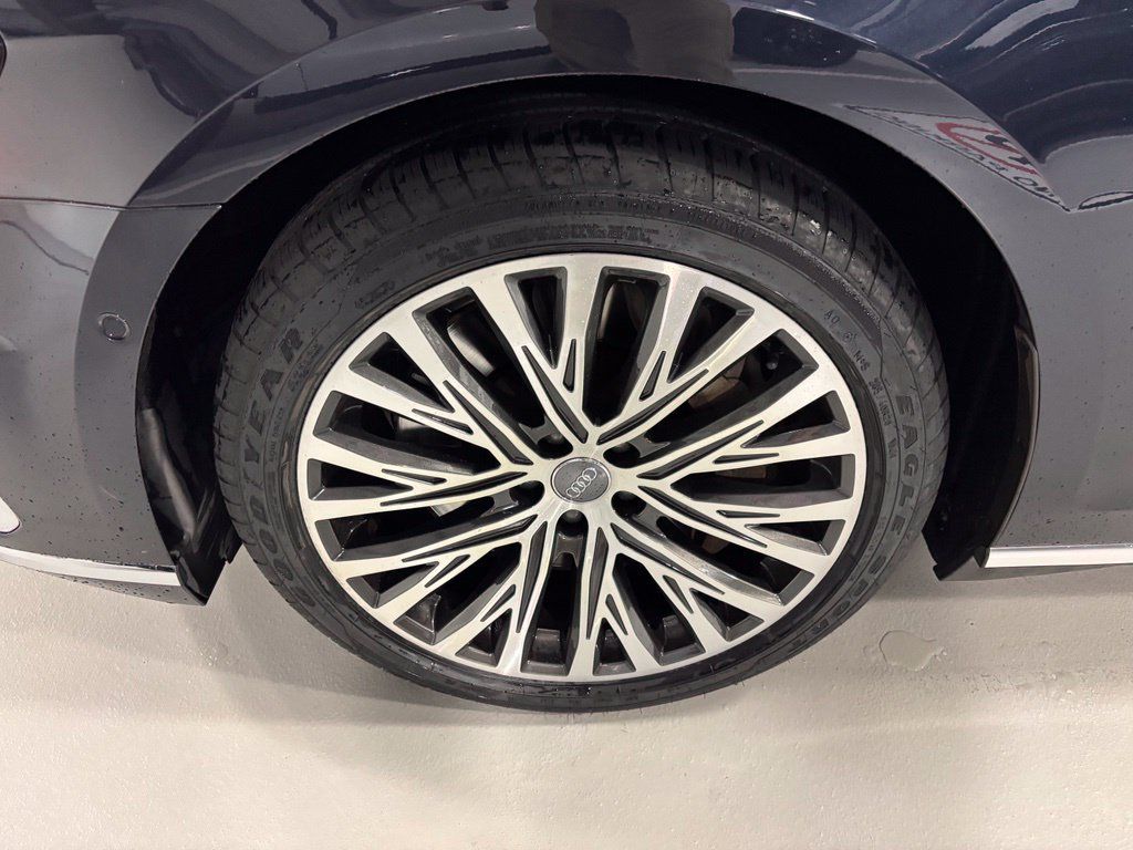 Used 2020 Audi A8 L 3.0T w/ Executive Package AWD/4WD image 8