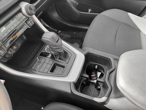 Used 2024 Toyota RAV4 LE image 16