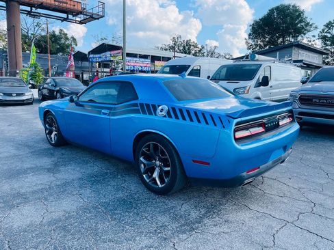 Used 2015 Dodge Challenger SXT Plus w/ Sound Group II image 8