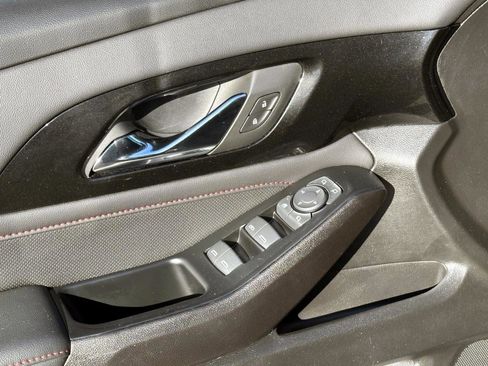 Certified 2024 Chevrolet Traverse RS w/ LPO, Floor Liner Package image 17