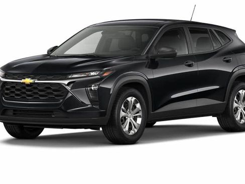 New 2026 Chevrolet Trax LS FWD image 2
