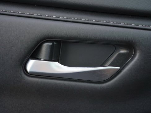 Certified 2024 Nissan Sentra SV image 8