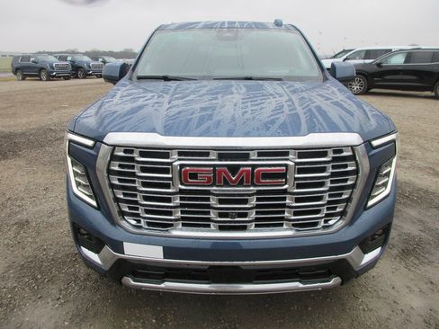 New 2026 GMC Yukon Denali image 10