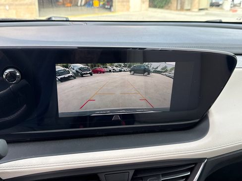 New 2025 Buick Encore GX Preferred image 33