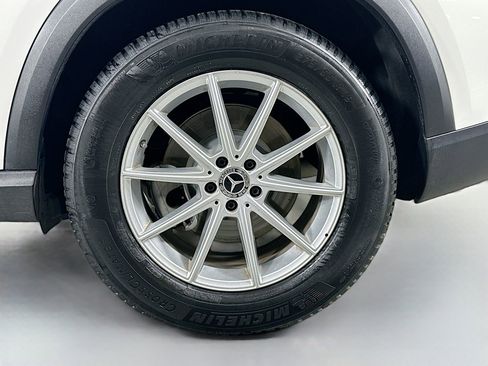 Used 2024 Mercedes-Benz GLE 450 4MATIC image 31