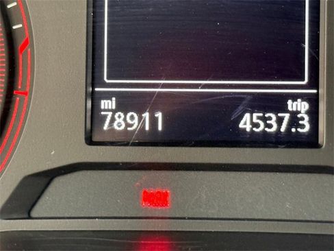 Used 2020 Volkswagen Jetta R-Line w/ R-Line Cold Weather Package image 20