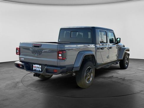 Used 2021 Jeep Gladiator Sport AWD/4WD image 9