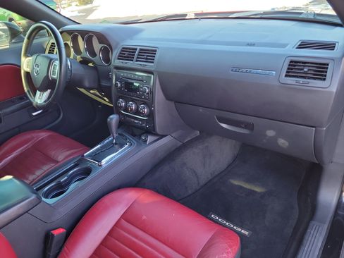 Used 2012 Dodge Challenger Rallye Redline image 9