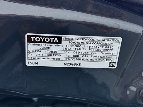 Used 2023 Toyota Corolla LE image 20