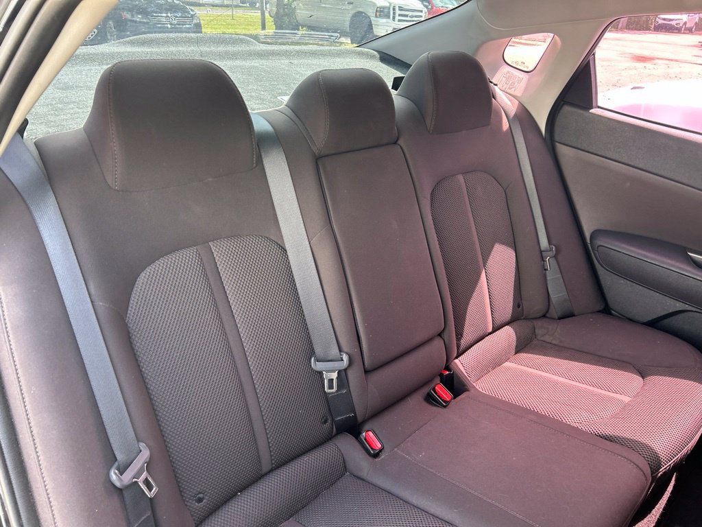Used 2020 Kia Optima LX FWD image 46