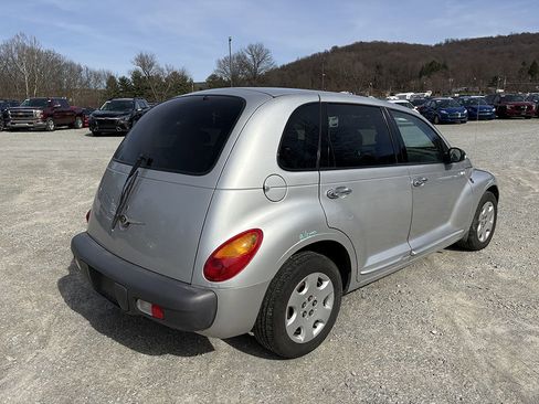 Used 2003 Chrysler PT Cruiser image 3