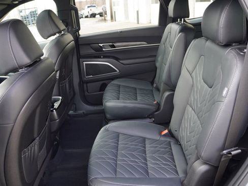 Certified 2024 Kia Telluride EX X-Line image 17