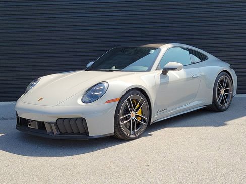 New 2026 Porsche 911 Carrera 4 GTS image 1