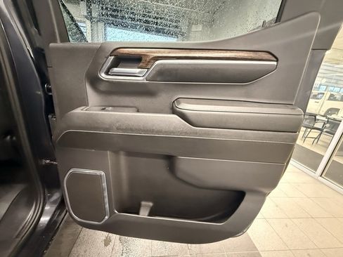 Used 2024 GMC Sierra 1500 Elevation image 34