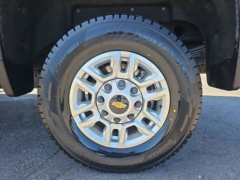 Used 2023 Chevrolet Silverado 2500 LT w/ All Star Edition AWD/4WD image 35