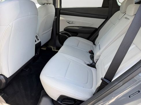 Used 2025 Hyundai Tucson SEL AWD/4WD image 12