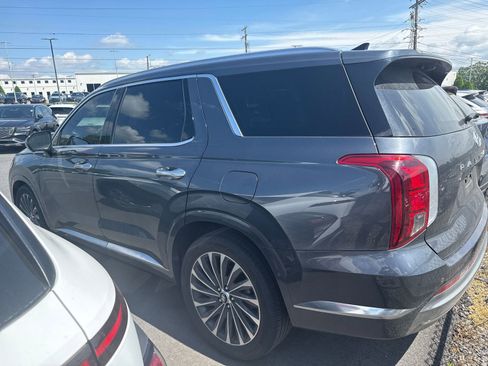 Used 2024 Hyundai Palisade Calligraphy FWD image 6