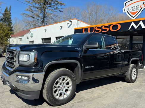 Used 2016 GMC Sierra 1500 SLE w/ SLE Value Package image 3