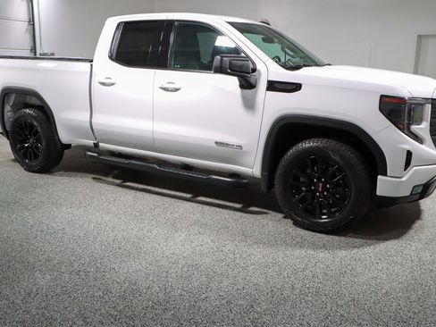 Used 2023 GMC Sierra 1500 Elevation image 6