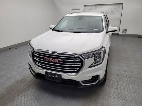 Used 2023 GMC Terrain SLT FWD image 15