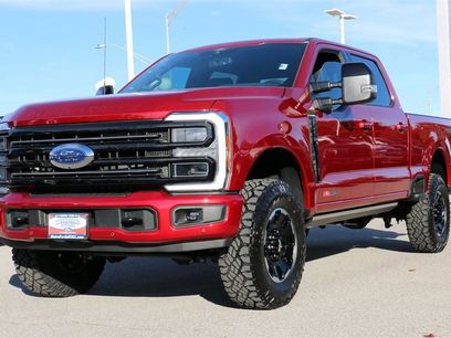 New 2026 Ford F250 Platinum w/ Tremor Off-Road Package