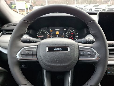 New 2026 Jeep Compass Limited image 12