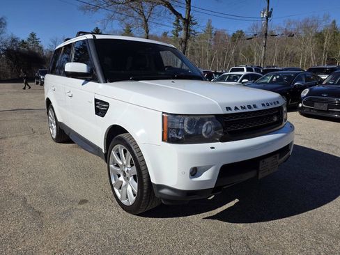 Used 2013 Land Rover Range Rover Sport HSE AWD/4WD image 6