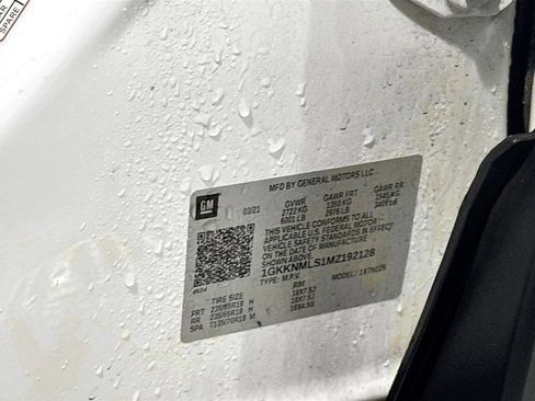 Used 2021 GMC Acadia SLT w/ Technology Package image 23