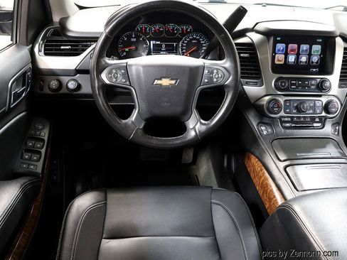 Used 2015 Chevrolet Tahoe LTZ AWD/4WD image 17