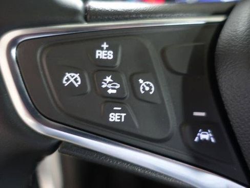 Used 2024 Chevrolet Equinox LT w/ LPO, Floor Liner Package FWD image 12