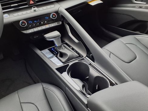 New 2026 Hyundai Elantra Limited w/ Cargo Package FWD image 16