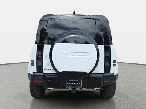 New 2026 Land Rover Defender 110 S image 6