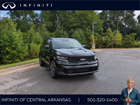 Used 2023 Kia Sorento S FWD image 1