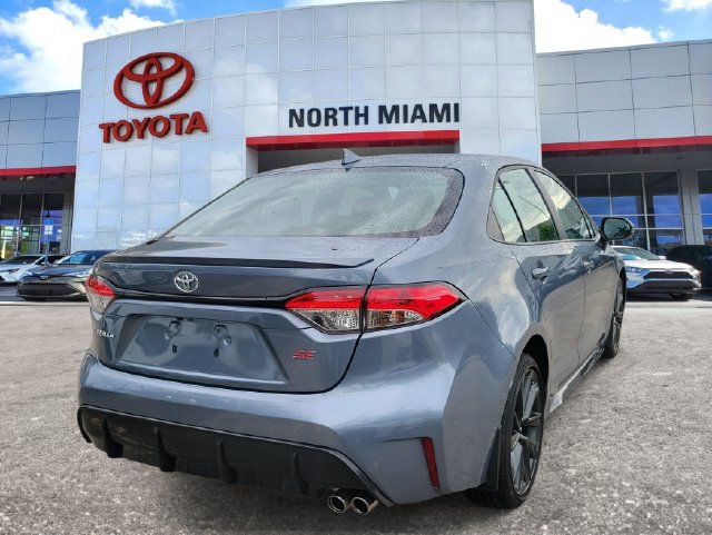 Used 2024 Toyota Corolla SE FWD image 4