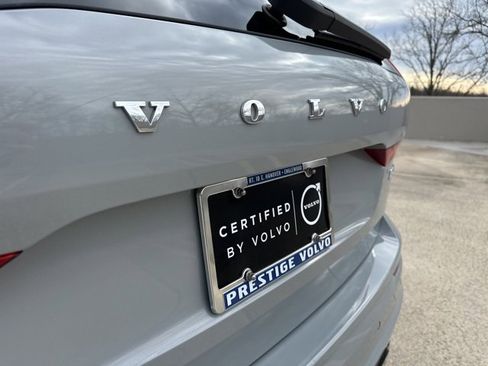 Certified 2025 Volvo XC60 B5 Plus image 37