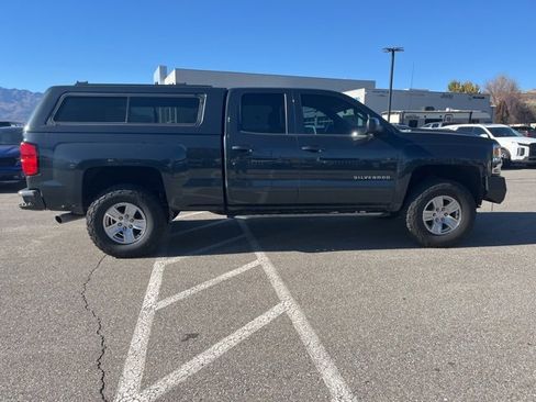 Used 2019 Chevrolet Silverado 1500 LT image 2