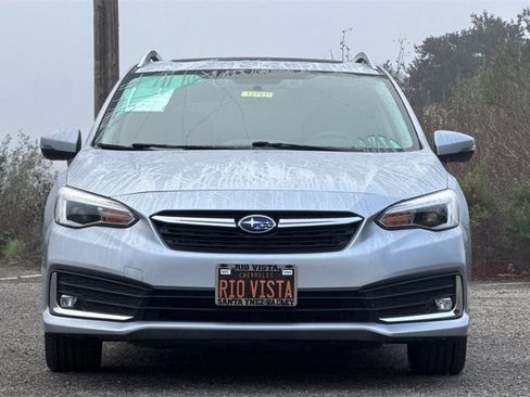 Used 2023 Subaru Impreza 2.0i Limited w/ Popular Package #3 image 9