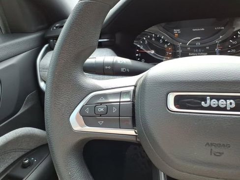 Used 2023 Jeep Compass Sport AWD/4WD image 21