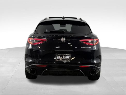 Used 2024 Alfa Romeo Stelvio Veloce AWD/4WD image 9