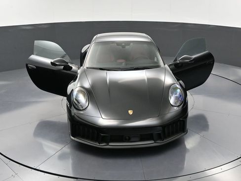 Certified 2026 Porsche 911 Carrera 4 GTS image 33
