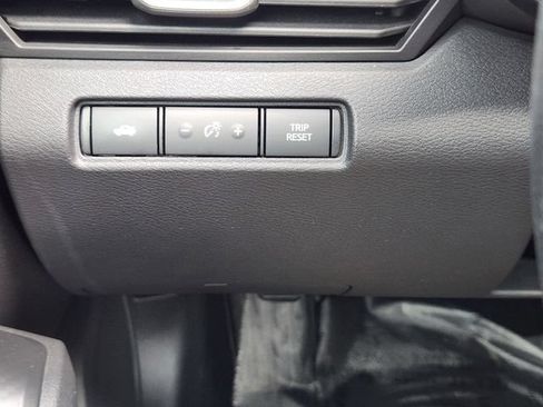 Used 2022 Nissan Altima 2.5 SV FWD image 22