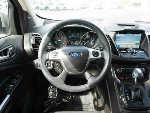 Used 2016 Ford Escape Titanium w/ Equipment Group 301A AWD/4WD image 21