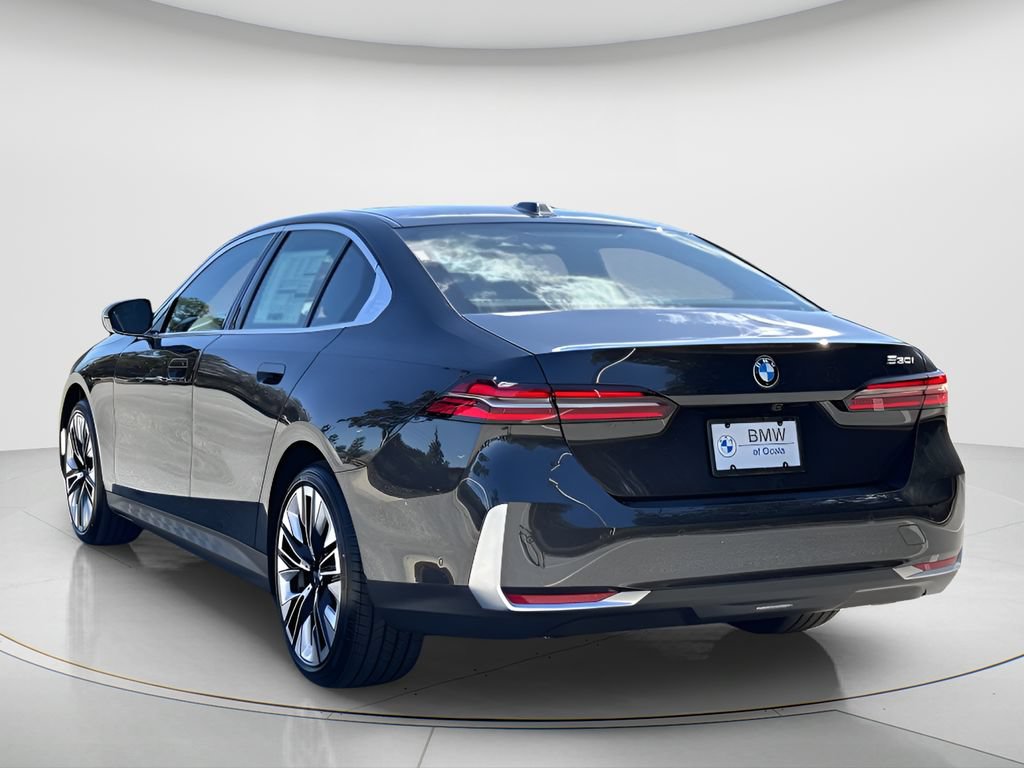 Certified 2026 BMW 530i w/ Premium Package RWD image 11