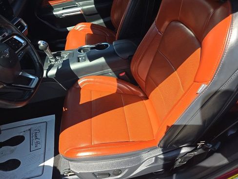 Used 2025 Ford Mustang GT Premium RWD image 5