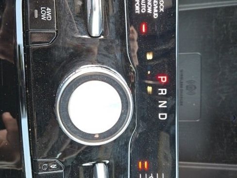 Used 2024 Jeep Grand Cherokee L Overland w/ Advanced Protech Group III image 42